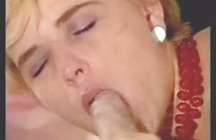 XXX Keren blowjob di bokep ibu dan anak jepang dalam mobil